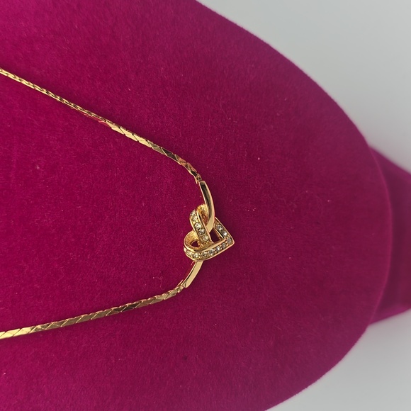Christian Dior Heart Silver Rhinestones Gold Plated Pendant Necklace (EUC)✨️🖤✨️ - Picture 2 of 10